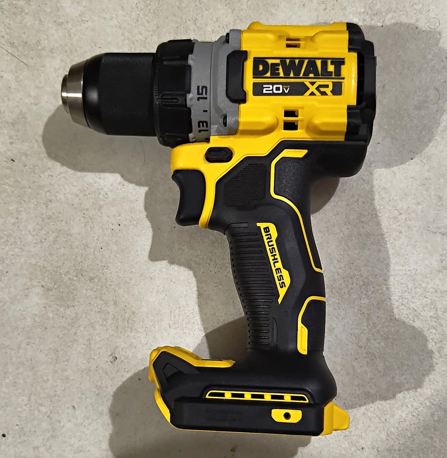 DEWALT DCD801 20V XR Taladro/Destornillador Inalámbrico Sin Llave Herramienta LED Solo