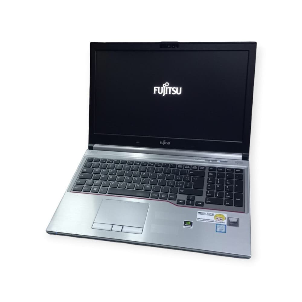 PC portátil Fujitsu Celsius H770 Intel Xeon E3-1505M 32GB 512 M2200 Windows 10